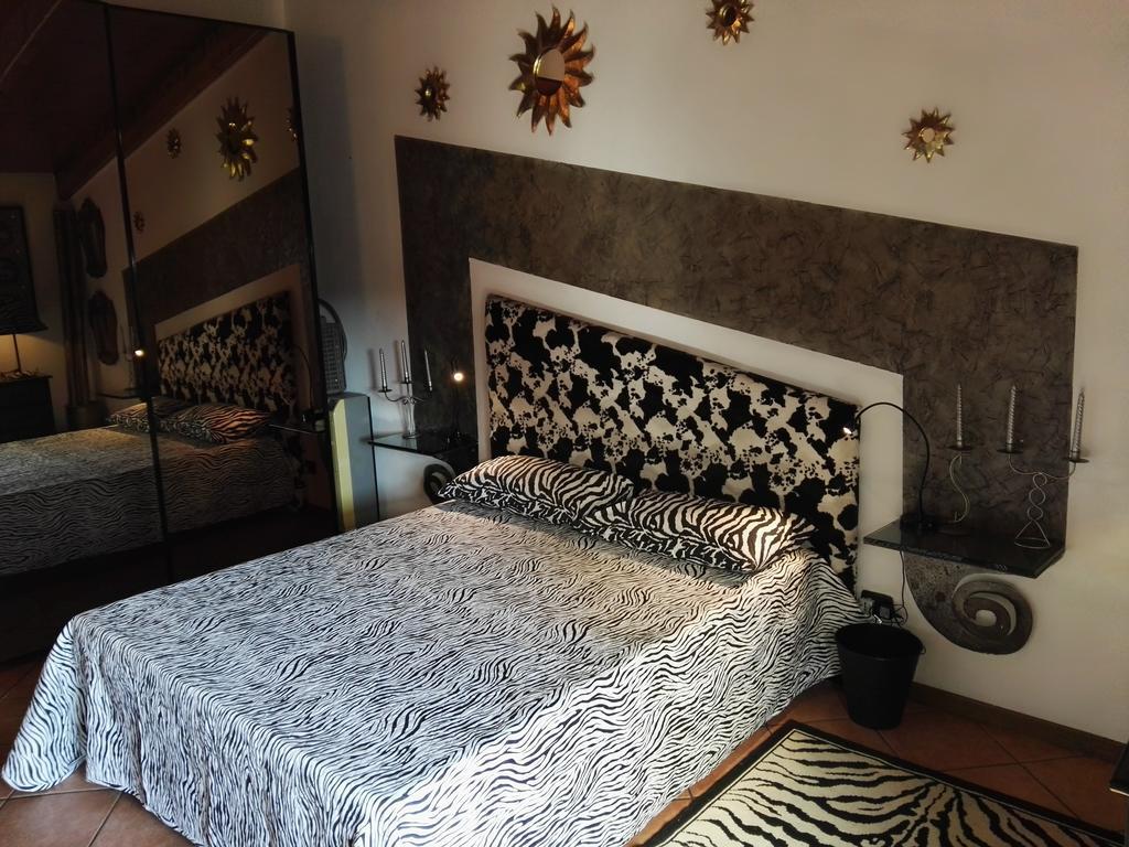 A Casa Di Gio Bed and Breakfast Τορίνο Δωμάτιο φωτογραφία